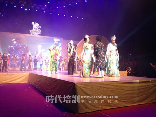 《中國好形象》時代美容美發(fā)化妝學(xué)校特邀嘉賓單位